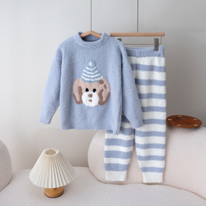 Autunno inverno mezza <span class=keywords><strong>pile</strong></span> lavorato a maglia <span class=keywords><strong>pigiama</strong></span> da ragazza in <span class=keywords><strong>pile</strong></span> di corallo stile pigiami traspiranti per genitori-figli - Product Image 1