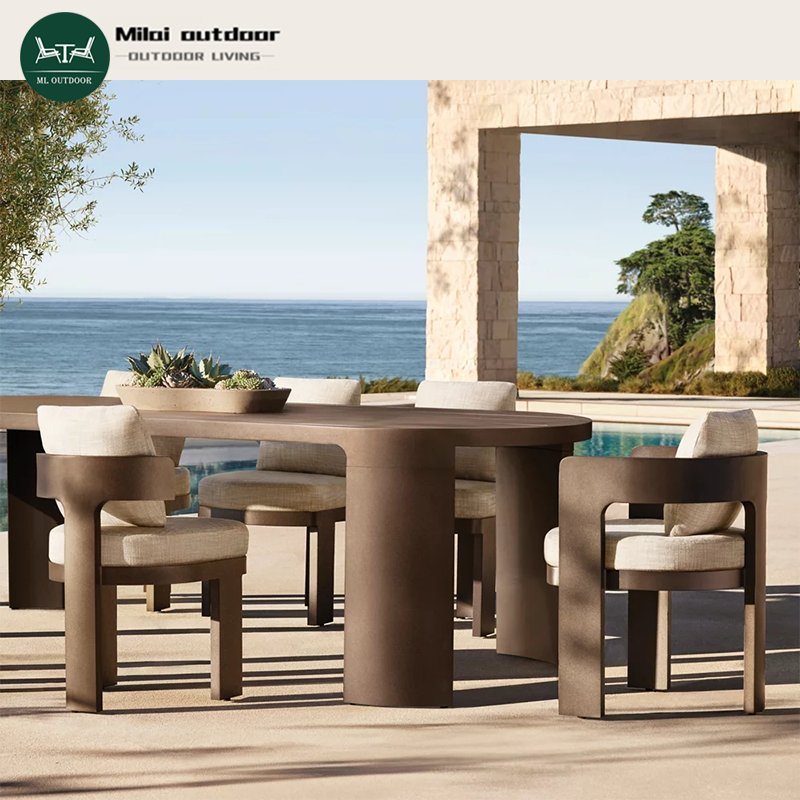 Waterproof Dining Tables Durable Outdoor Furniture