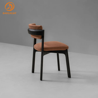 DAYLIGHT FURNITURE Französisches Design Restaurant Café Stuhl mit Rückenlehne Massivholz Polsterung Leder Esszimmerstuhl für Apartment Villa