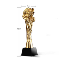 Trophée personnalisé Excellent Employé Rose Flower Trophy Award avec base noire en cristal