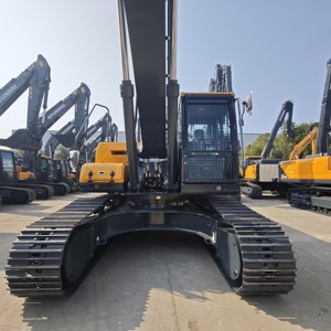 Excavadora Hyundai R305LC-9 Usada, Modelo 2023, 30 Toneladas de Peso Operativo, Capacidad de Cucharón de 1.38 m, Componentes Principales Incluidos - Product Image 2