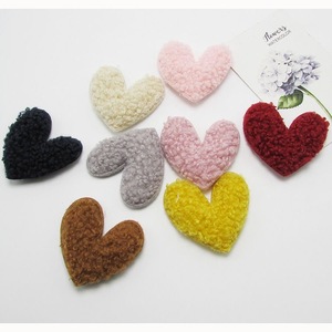 Pinza para el pelo infantil personalizable de peluche de felpa suave con corazón y estrella de cinco puntas, hecha a mano, termoadhesiva - Product Image 2