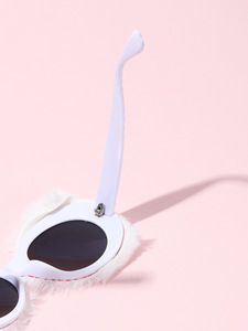 Gafas de Sol Ovaladas de Terciopelo Suave para Mujer, Estilo Y2K, Gafas de Sol de Felpa Hechas a Mano - Product Image 5
