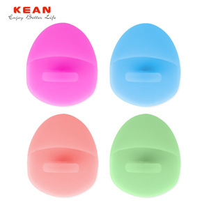 Brosse nettoyante faciale en silicone Kean, poils doux, nettoyage en profondeur manuel, brosse pour masque facial avec poignée - Product Image 4