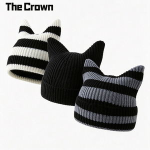 Bonnet tricoté unisexe à oreilles de chat, côtelé, chaud pour l'hiver, noir et crème rayé, personnalisable, haute qualité, vente en gros - Product Image 3