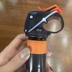 สเปรย์ไล่หมี Gazeuse Self Defense Bear Mace ขนาด 110 มล. ระยะไกลสูงสุด 25 ฟุต ป้องกันตัว-สำหรับการตั้งแคมป์และเดินป่า - Product Image 5