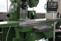 Machine de fraisage CNC horizontale SGSK XK6132 Petite machine de fraisage CNC en métal conventionnelle horizontale XK6032
