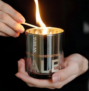 Velas <span class=keywords><strong>de</strong></span> pilar <span class=keywords><strong>de</strong></span> cera <span class=keywords><strong>de</strong></span> soja aromática <span class=keywords><strong>de</strong></span> <span class=keywords><strong>serie</strong></span> creativa moderna urbana <span class=keywords><strong>de</strong></span> alta calidad, tarro <span class=keywords><strong>de</strong></span> vidrio <span class=keywords><strong>de</strong></span> larga duración hecho a mano, barras caseras sin humo - Product Image 3