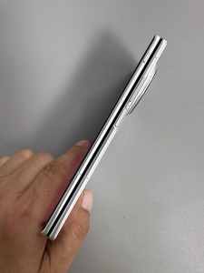 ขายส่งโทรศัพท์มือถือ Vi Vo X Fold 3 สีขาว ความจุ 256/512GB ระบบ Android 5G แบบพับได้ มือสอง ปลดล็อคแล้ว - Product Image 3