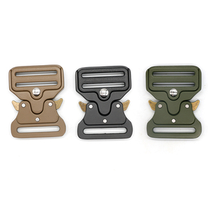 Logo personnalisé 20mm 25mm 38mm 50mm en alliage <span class=keywords><strong>de</strong></span> zinc réglable boucle <span class=keywords><strong>de</strong></span> ceinture tactique en nylon pour hommes à dégagement latéral boucle tactique en métal - Product Image 2