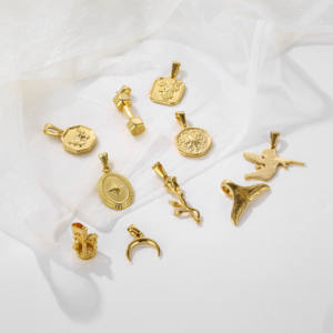 Grosir rantai baja tahan karat kalung tanduk kerbau liontin 18K kalung jimat bulan sabit berlapis emas untuk pria wanita - Product Image 6