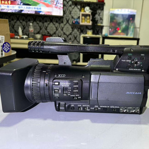 กล้องวิดีโอ Panasonic AG-HMC153AC มือสอง ราคาดี ความละเอียด 1080P HD 1/3-type 3CCD กล้องวิดีโอแบบมือถือสำหรับมืออาชีพ - Product Image 1