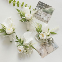 LO-1127 Corsage de mariage élégant blanc style Forêt pour Hôtesse, Cérémonien, Invités et Demoiselle d'honneur – Décoration de poignet