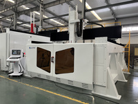 Gravure de matériel 3D de routeur à bois CNC 5 axes 1325 de haute qualité et haute précision