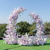 Arco de Boda Romántico en Forma de Cuerno Morado con Soporte Floral Completo, Fondo para Ceremonias en Jardines al Aire Libre