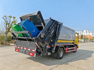 Foton : Camion compacteuse à ordures 4x2 de 10 m³ – Le best-seller pour le nettoyage des poubelles municipales - Product Image 6
