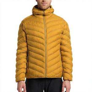 Veste d'hiver noire en duvet pour homme, de haute qualité, avec logo personnalisé, vente en gros, vêtements de fitness, veste bomber rembourrée, fabriquée au Pakistan - Product Image 1