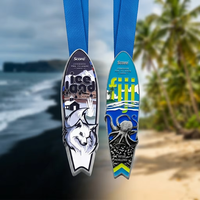 Ensemble de médailles de défi virtuel personnalisées en alliage de zinc, thème îles d'Islande et de Fidji, forme planche de surf avec ruban pour événements de course