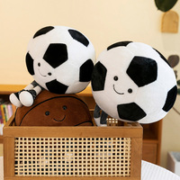 Cartoon Lächeln Fußball Basketball Plüschtier PP-Baumwollfüllung Feiertags-Geburtstagsgeschenk Weiches Dekokissen Heim-Sofa-Ornament