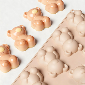 SILIKOLOVE Fabrik 8-fach Bärenform Kuchenform LFGB Platin 100% Lebensmittelecht Antihaftbeschichtet BPA-frei Silikon Mousse Kuchenformen - Product Image 1