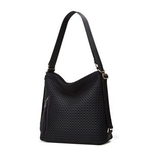 Sac fourre-tout de luxe en cuir véritable de vachette grande capacité pour femme avec fermeture ouverte - Product Image 1
