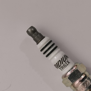 Fournisseurs vérifiés NGK Allumeur moteur 3689 TR6IX pour Volvo 2.8 1974-<span class=keywords><strong>1982</strong></span>, 2 2004-2012 OEM 2722072 - Product Image 4