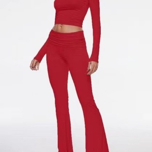 Haut de sport à manches longues pour le yoga, pantalon évasé à taille plissée, leggings, vêtements de sport, tenue de fitness, ensembles d'entraînement pour femmes - Product Image 4