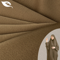 100% Polyester Couleurs Satin Tissu Avec Texture Soyeuse 138gsm Poids Moyen et Respirant Sergé Abaya Tissu pour Femmes Robe
