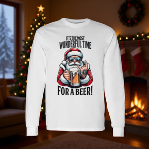 Camiseta genial de manga larga de Navidad de Santa Claus: es la mejor hora para tomar una cerveza - Product Image 3