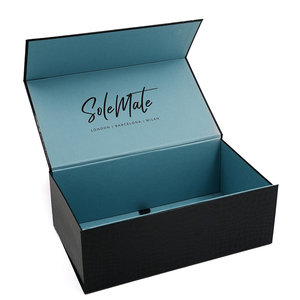 Caja <span class=keywords><strong>de</strong></span> Regalo <span class=keywords><strong>de</strong></span> Lujo con Textura <span class=keywords><strong>de</strong></span> Cocodrilo Negro y Logotipo Personalizado en Dorado |   Empaque Premium para Calzado y Artículos <span class=keywords><strong>de</strong></span> Lujo - Product Image 3