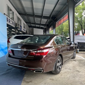 Auto Usata Honda Accord 2.0 Sport 2016 con Basso Chilometraggio e Motore in Ottime Condizioni - Product Image 3