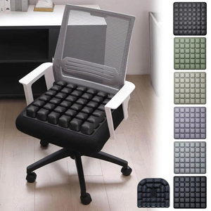 Coussin de siège carré en mousse à mémoire de forme avec design matelassé pour soulager la pression, utilisation sur chaise, couleur unie noire - Product Image 3