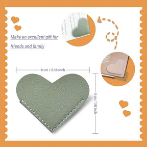 <span class=keywords><strong>Marque</strong></span>-pages en cuir PU en forme de cœur à prix abordable pour étudiants, idéal comme cadeau, clip de protection d'angle de livre - Product Image 3