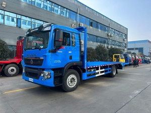 Camion à plateau bas avec échelle hydraulique arrière pour le transport d'excavatrices, nouveau diesel 4x2 pour le transport lourd - Product Image 2