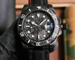 Montre mécanique haut de gamme 40 mm, design en fibre de carbone, fonction calendrier - Product Image 4