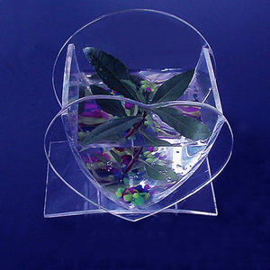 Aquarium Acrylique En Forme de coeur En Plastique De Réservoir De Poisson En Gros - Product Image 2