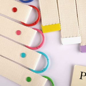 Porte-clés personnalisé vierge coloré en nylon/polyester de Corée du Sud, avec bande de tissu brodée à la main, pour bagages - Product Image 6