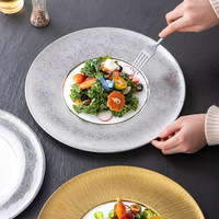 Assiette à dîner en céramique avec bord doré, 10 pouces, assiette de service de luxe pour les dîners raffinés, les mariages, les restaurants, passe au lave-vaisselle, moderne