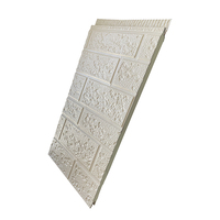 Diverses options de couleur panneau sandwich extérieur en tôle PU panneau de mousse de polyuréthane non démontable pour mur de maison