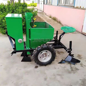 Semoir à pommes de terre pour tracteur, à une ou deux rangées, avec une bonne stabilité - Product Image 2
