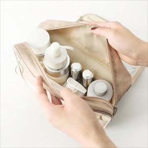 Neceser de Viaje de Gran Capacidad con Gancho para Colgar, Bolsa de Cosméticos Impermeable para Viaje, Bolsa de Almacenamiento para Baño para Juego de Brochas - Product Image 5