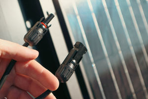 Vente d'usine PA IP68 onduleur 5 <span class=keywords><strong>broches</strong></span> câble femelle solaire cc connecteur d'alimentation cc étanche pour l'onduleur solaire - Product Image 6