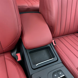 Coussin et housse de siège de voiture de sport en cuir de luxe sur mesure pour Audi A4/A6/A3/Q5 toutes saisons - Product Image 3