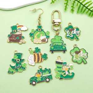 Pendentif en alliage trèfle irlandais, breloques à thème de dessin animé pour accessoires de bijoux DIY, unisexe, à porter au quotidien - Product Image 5