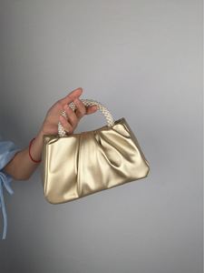 Trendy Pearl Handle Pleated Cloud Handbag Soft PU Leather Messenger Bag Single <b>Strap</b> <b>Shoulder</b> Bag Women Temperament - Product Image 5