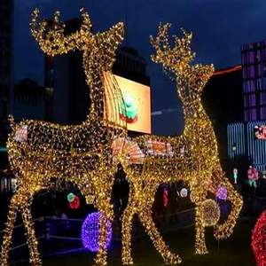 Décoration de rue extérieure imperméable IP65 en métal avec motif de cerf LED, éclairage animal 3D blanc chaud pour les fêtes - Product Image 1