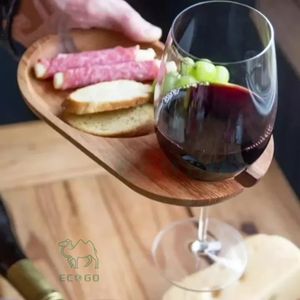 Bandeja de Madera de Acacia Ecológica Lacada para Servir Vino, Botellas, Copas, Queso, Charcutería, Fiestas y Eventos - Product Image 4