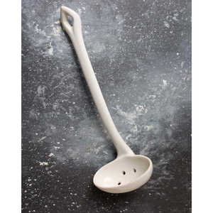 Frutero de Porcelana Blanca con Cuchara, Elegante Utensilio para Servir Fruta o Aperitivos - Product Image 1