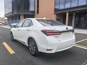 Voiture d'occasion en gros Toyota Corolla 2016 Double moteur 1.8L E-CVT Édition haut de gamme Conduite à gauche Quatre portes et cinq places - Product Image 3
