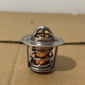 เทอร์โมสตัท 15531-73014 สำหรับเครื่องยนต์ Kubota D950 อะไหล่ทดแทน TMS-160 - Product Image 2